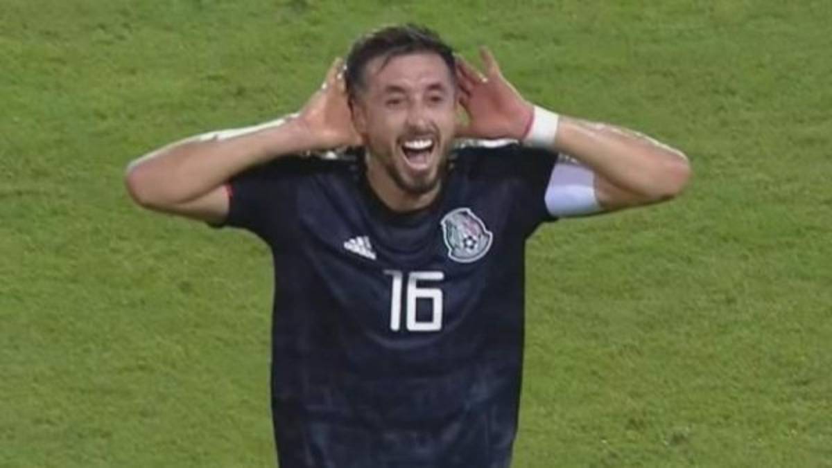 NO SE VIO: Cachetada del árbitro al Chucky Lozano y el gesto de Héctor Herrara en la goleada de México a Bermudas