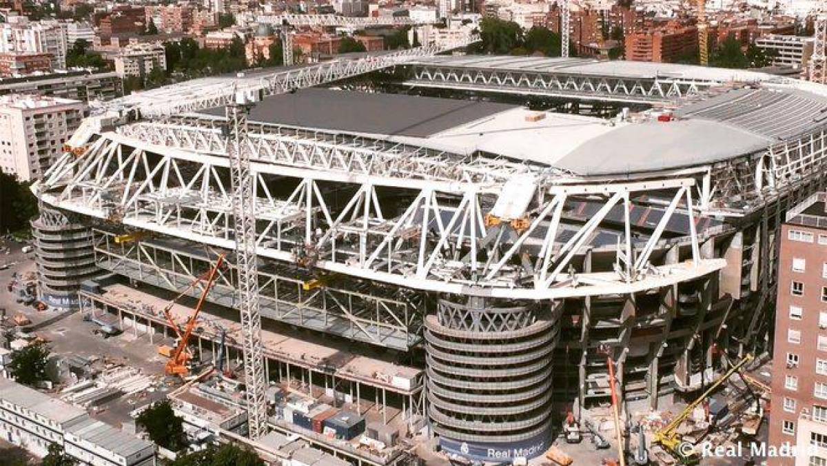 ¡Impresionante! Las nuevas imágenes de las obras del Santiago Bernabéu; el techo toma forma y cuándo estará listo el estadio