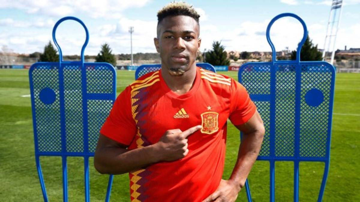La increíble transformación física de Adama Traoré, compañero del mexicano Raúl Jiménez en Wolverhampton   
