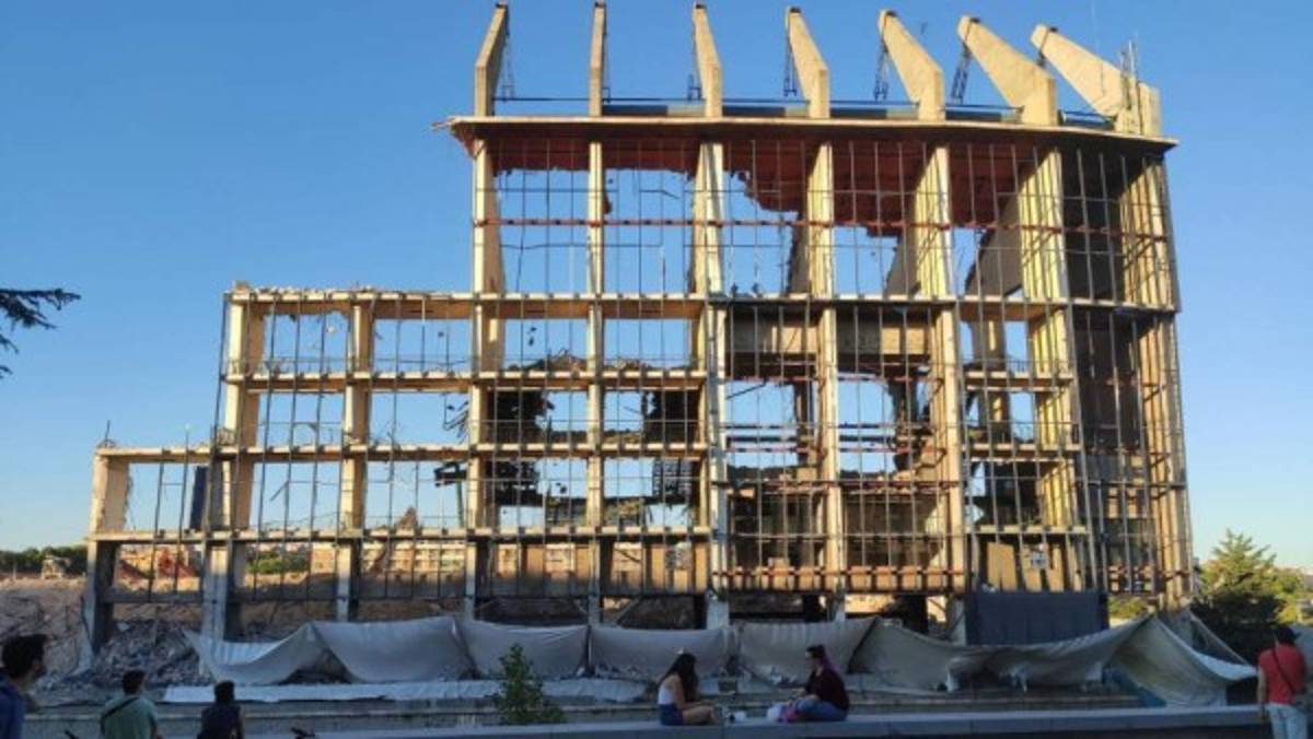 El último suspiro: Las tristes imágenes de los restos que quedan del estadio Vicente Calderón