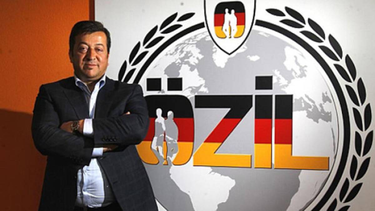 Mustafa Özil: 'Florentino no es un hombre de honor”