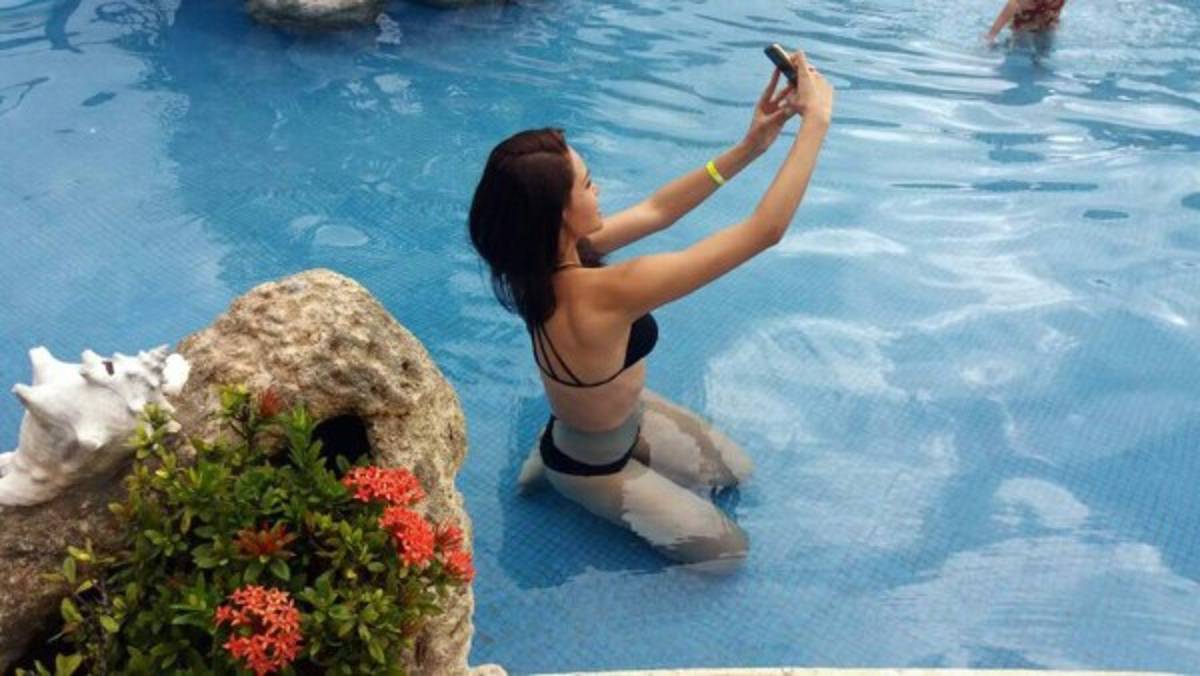 Sirey Morán, Miss Honduras Universo, la fan más guapa de Real España