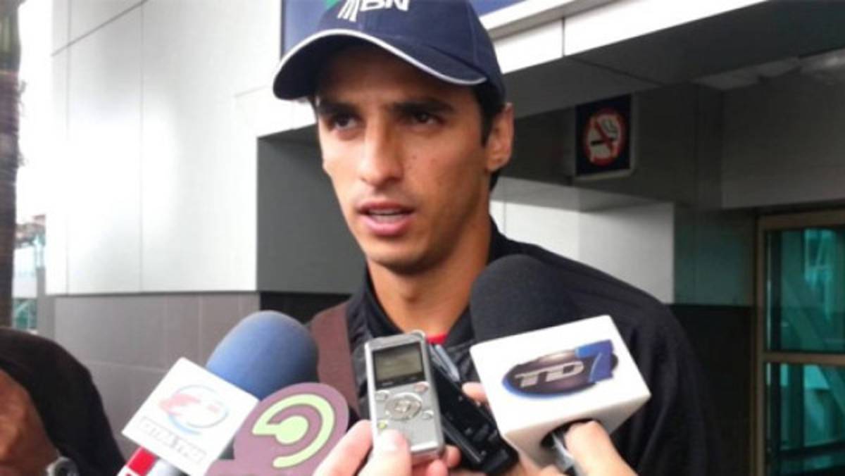 Bryan Ruíz: 'Tenemos que aprovechar la presión que tienen”