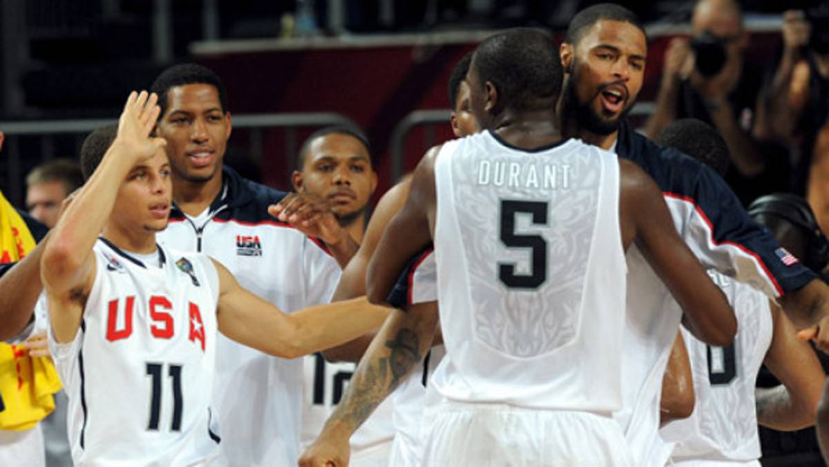 Kevin Durant metió a USA a semis