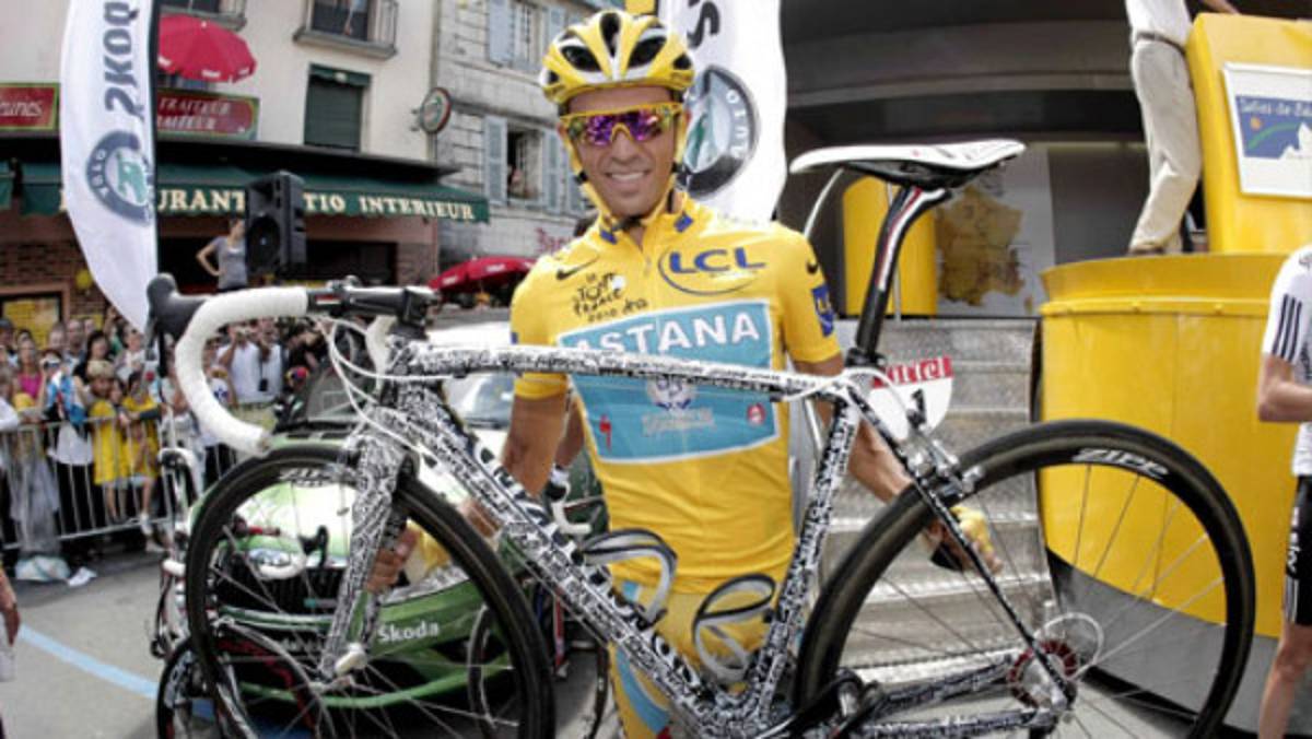 Contador usó bicicleta 'benéfica'