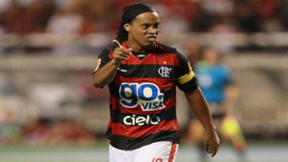 Ronaldinho: 'Mi paso por el Flamengo fue mejor que el del Barça'