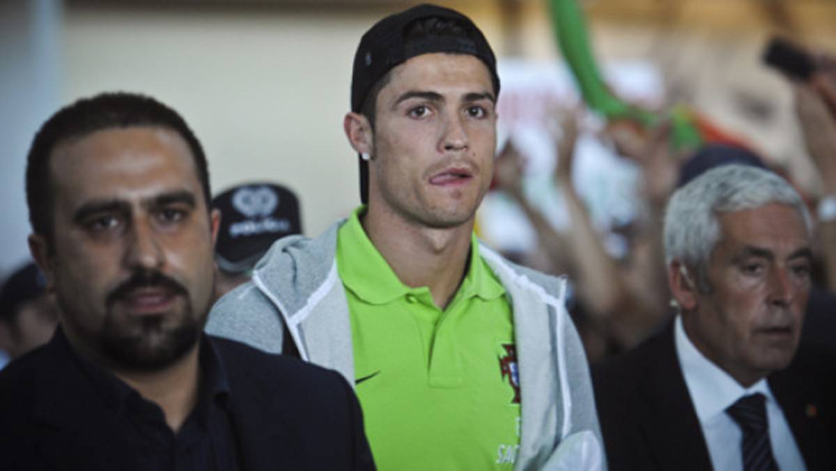 CR7 recibido como héroe en Portugal