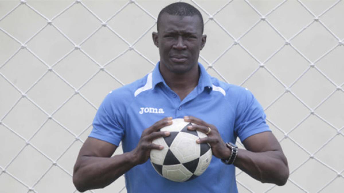 Eduardo Benneth: 'Quería meter a Campos con todo y balón”