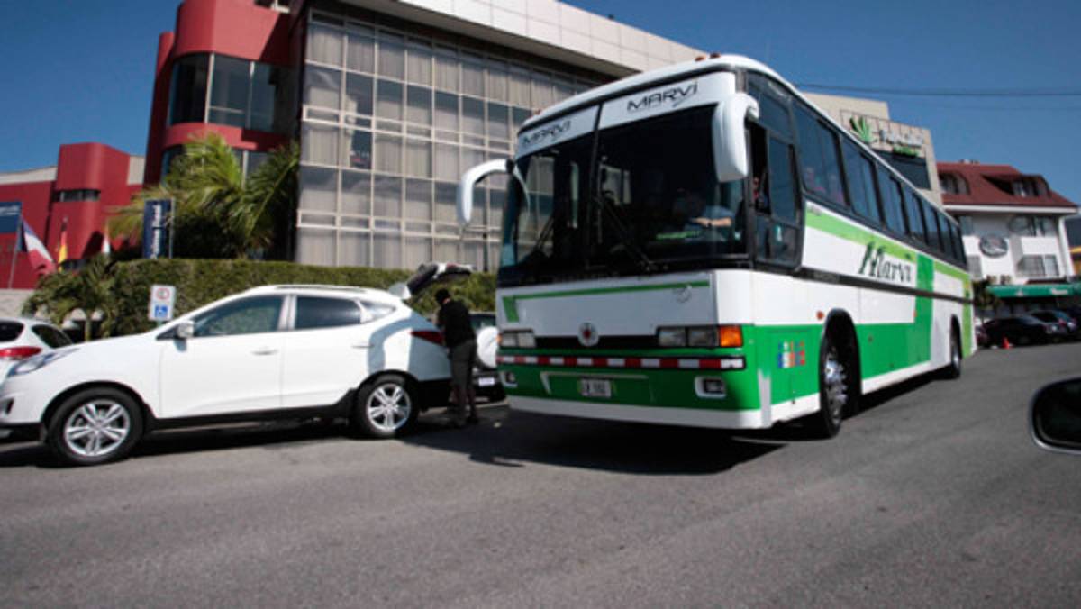 Belice se toma el día libre visitando un volcán
