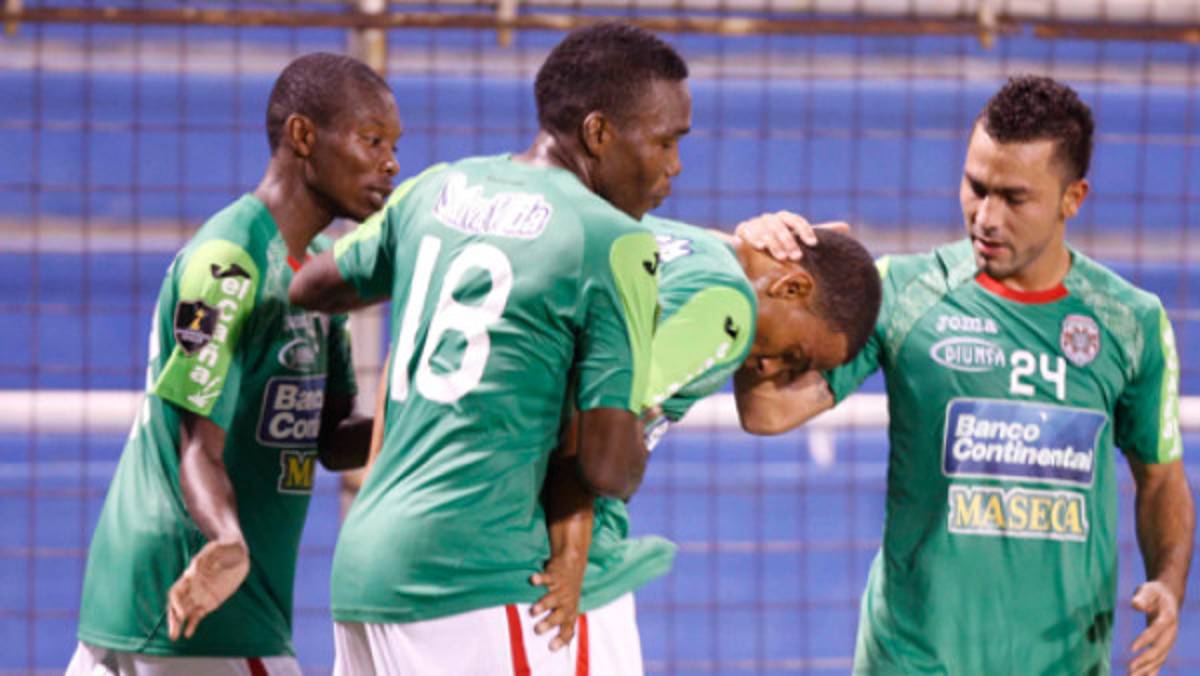 Jonathan Reyes desea estar en la Selección