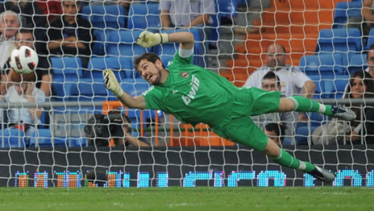 Casillas retorna al lugar donde nació su mito