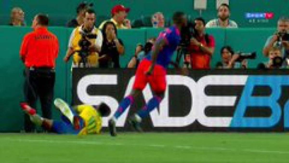 Gol, asistencia, abrazos y duro golpe: Así fue el regreso de Neymar con Brasil