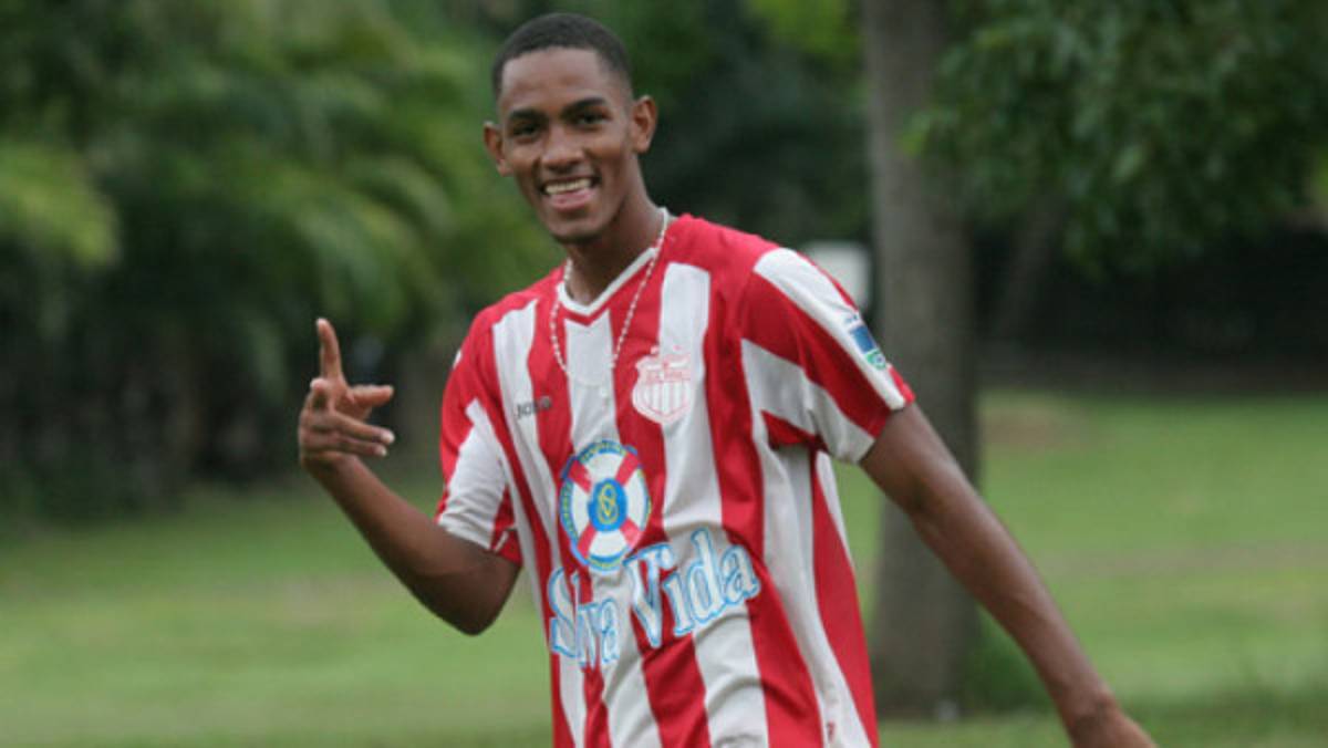 5.7 millones pedía Vida por Bengtson