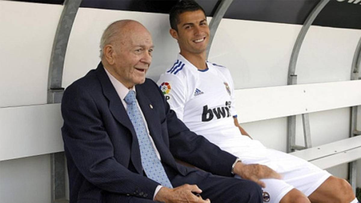 Di Stéfano, ingresado en hospital para revisión cardiológica