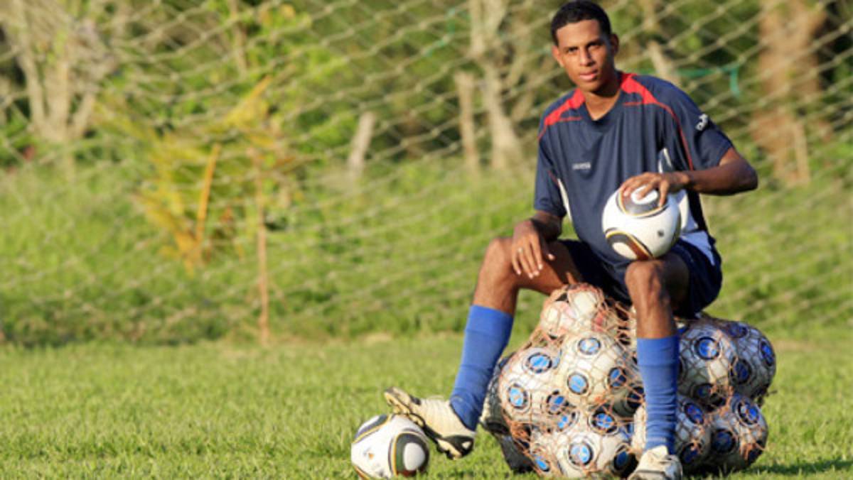 Delantero hondureño volverá a probarse en Europa