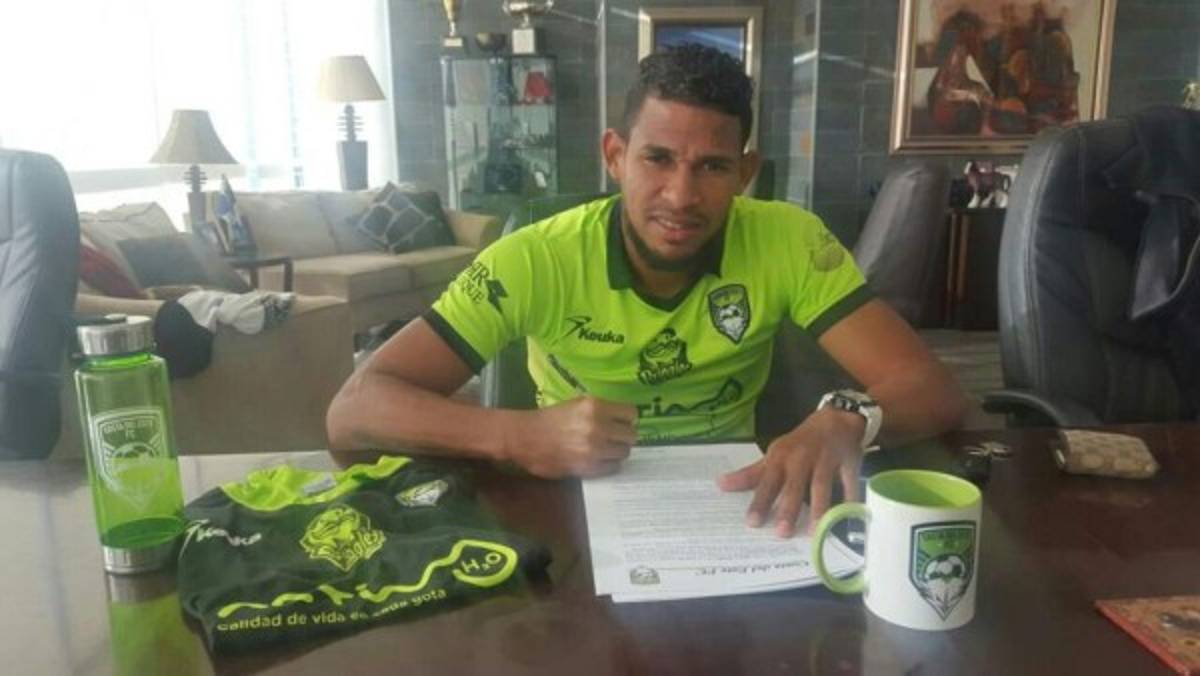 Grandes jugadores que regresaron al fútbol de Centroamérica