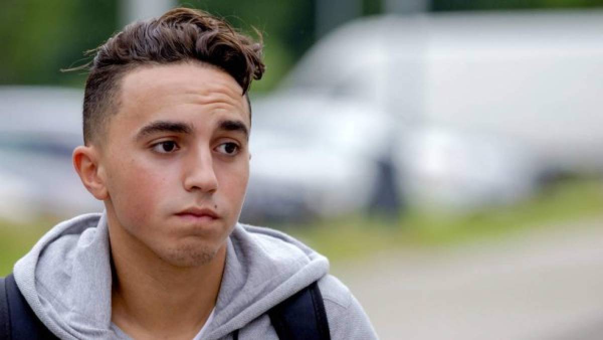 Se desplomó en pleno partido y despertó luego de tres años en coma: Así es la historia de Abdelhak Nouri