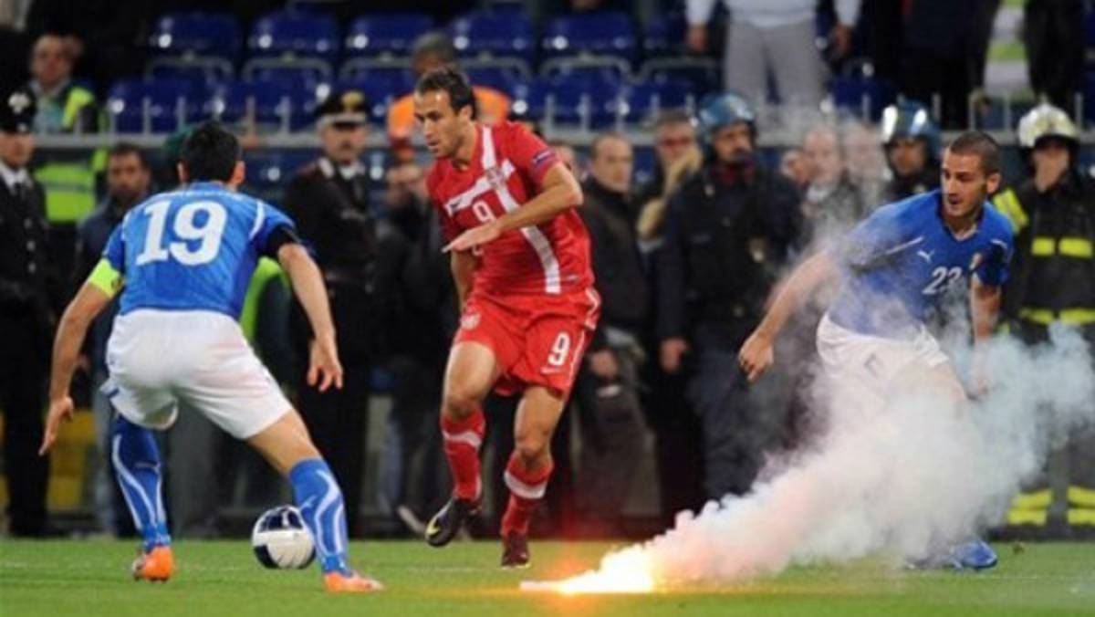 Italia asegura que repetir el partido sería 'un regalo' para Serbia