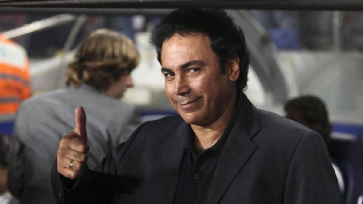 Acusan a Hugo Sánchez de cobrarle a jugadores por ser titulares