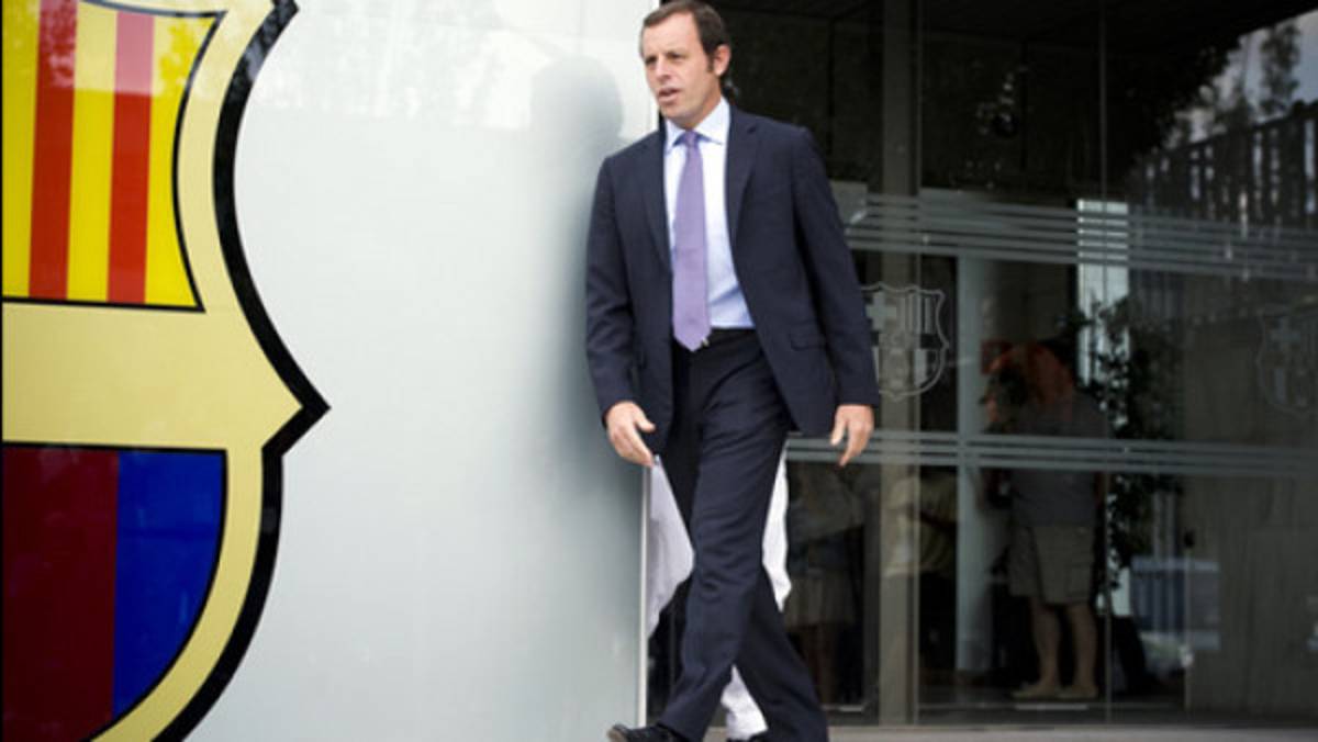 'Mientras sea presidente, haré lo imposible para que Messi siga”