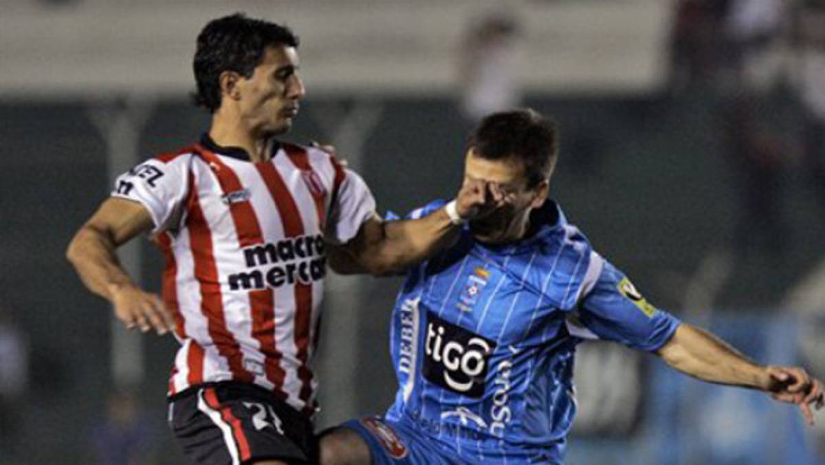 Real España contrata a uruguayo