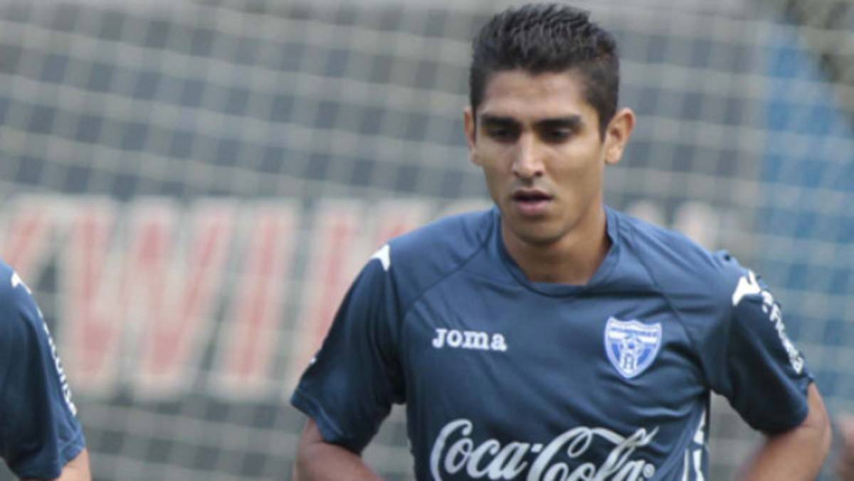 Claros 'Nuestro espejo es la Sub17'