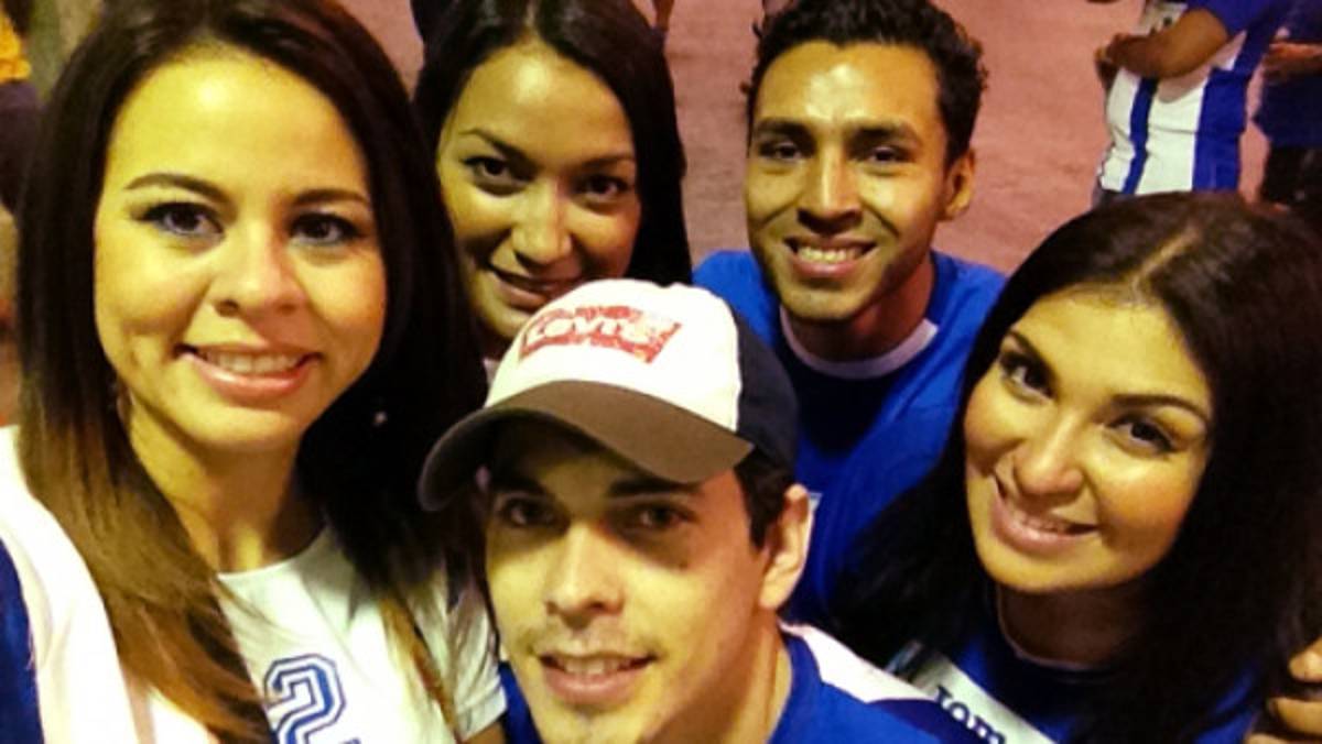 El VIDEO de LipstickFables del Honduras-Brasil