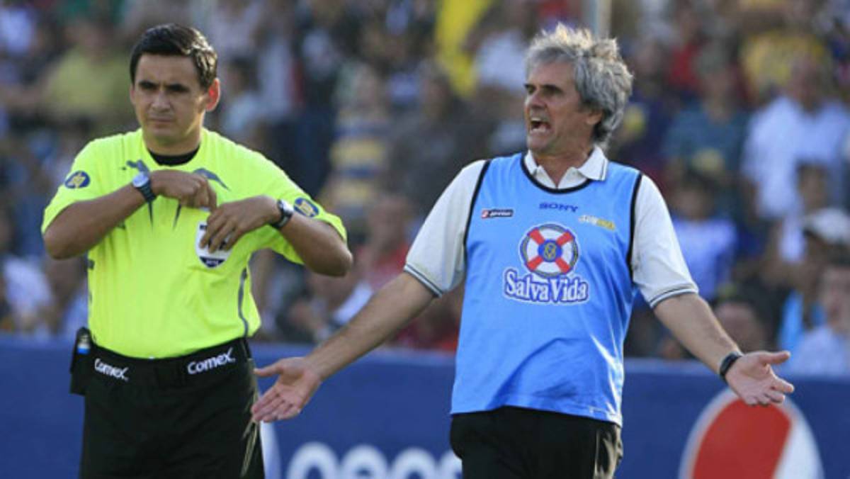 Zanabria explotó contra los árbitros