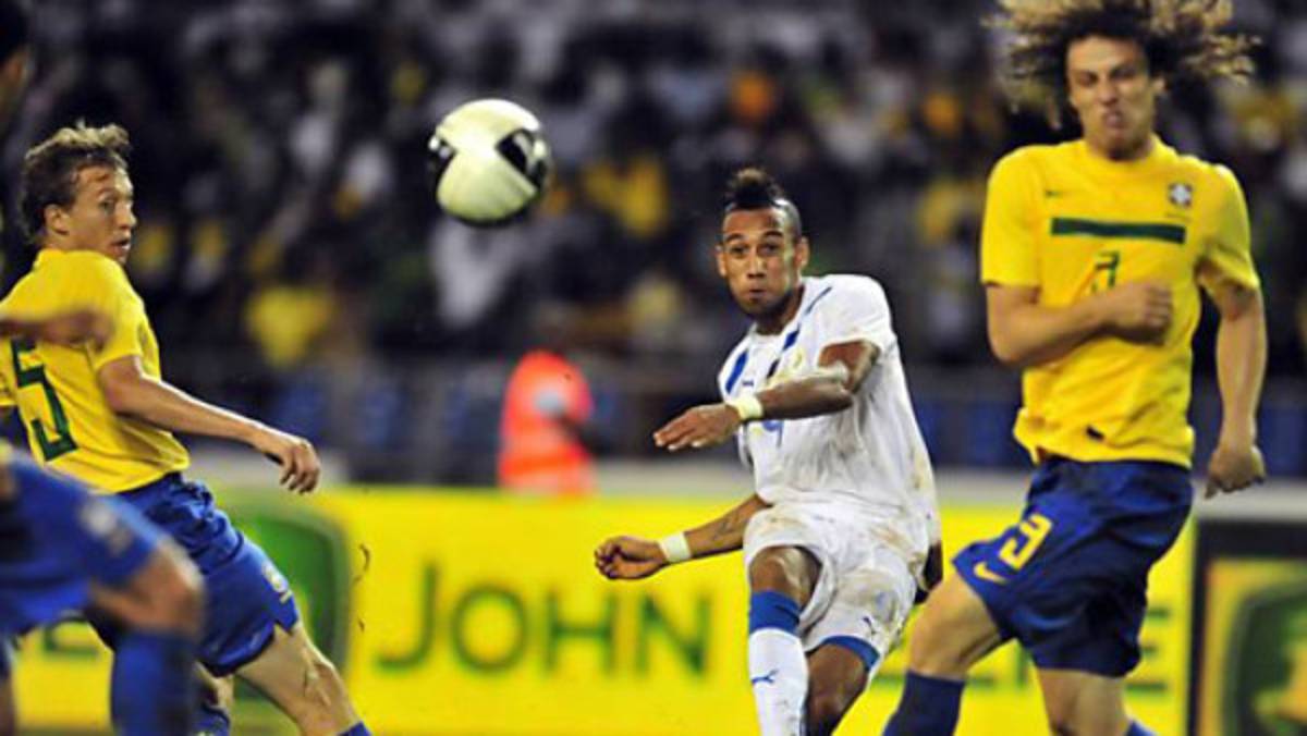 Brasil, sin principales estrellas, le ganó a Gabón