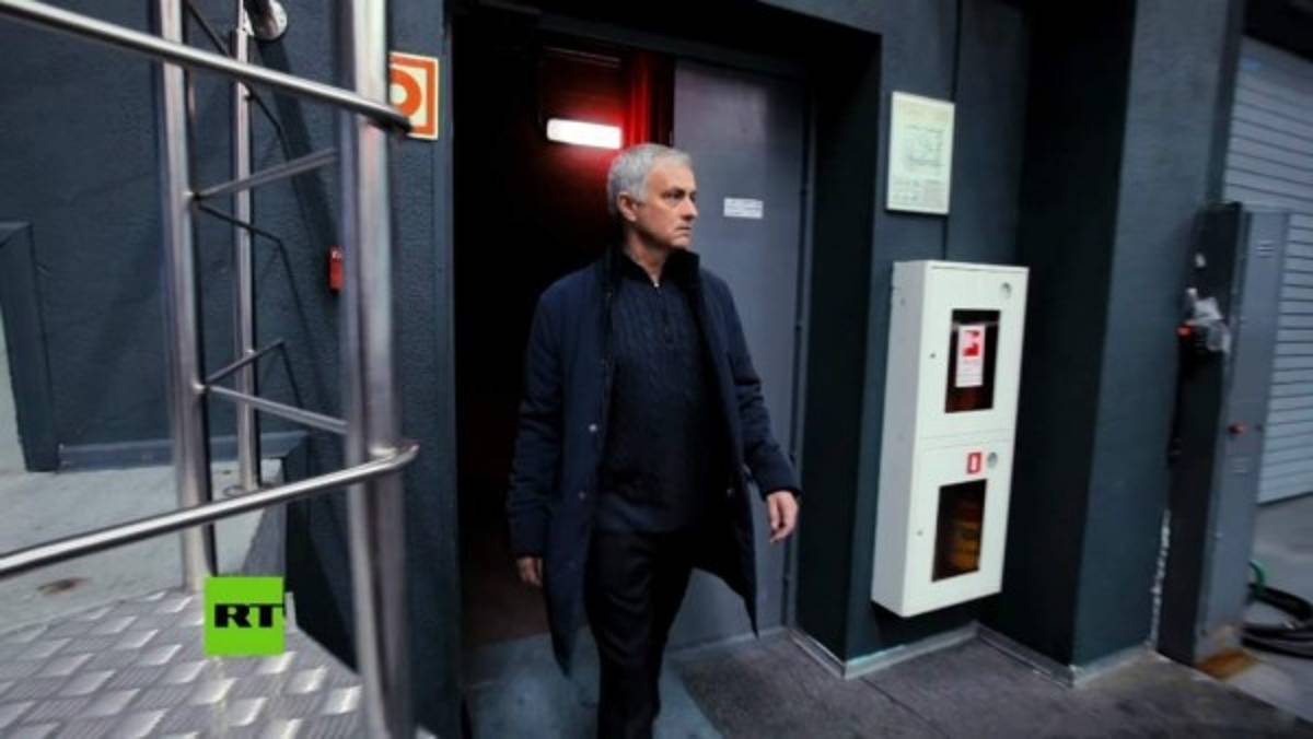 Televisión y ejercicios: La nueva vida de José Mourinho lejos de los banquillos  