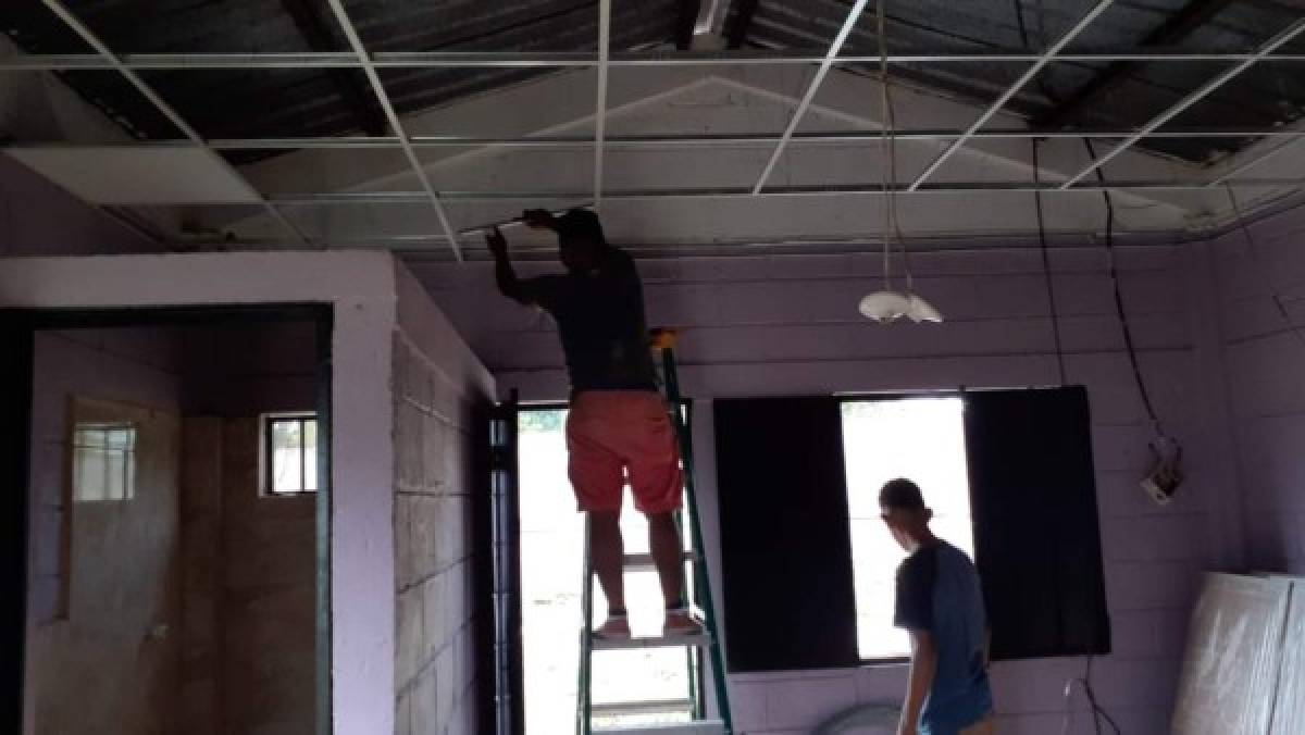 Nueva gradería, sala de conferencia y mejor cancha: Así va quedando el estadio de Tocoa