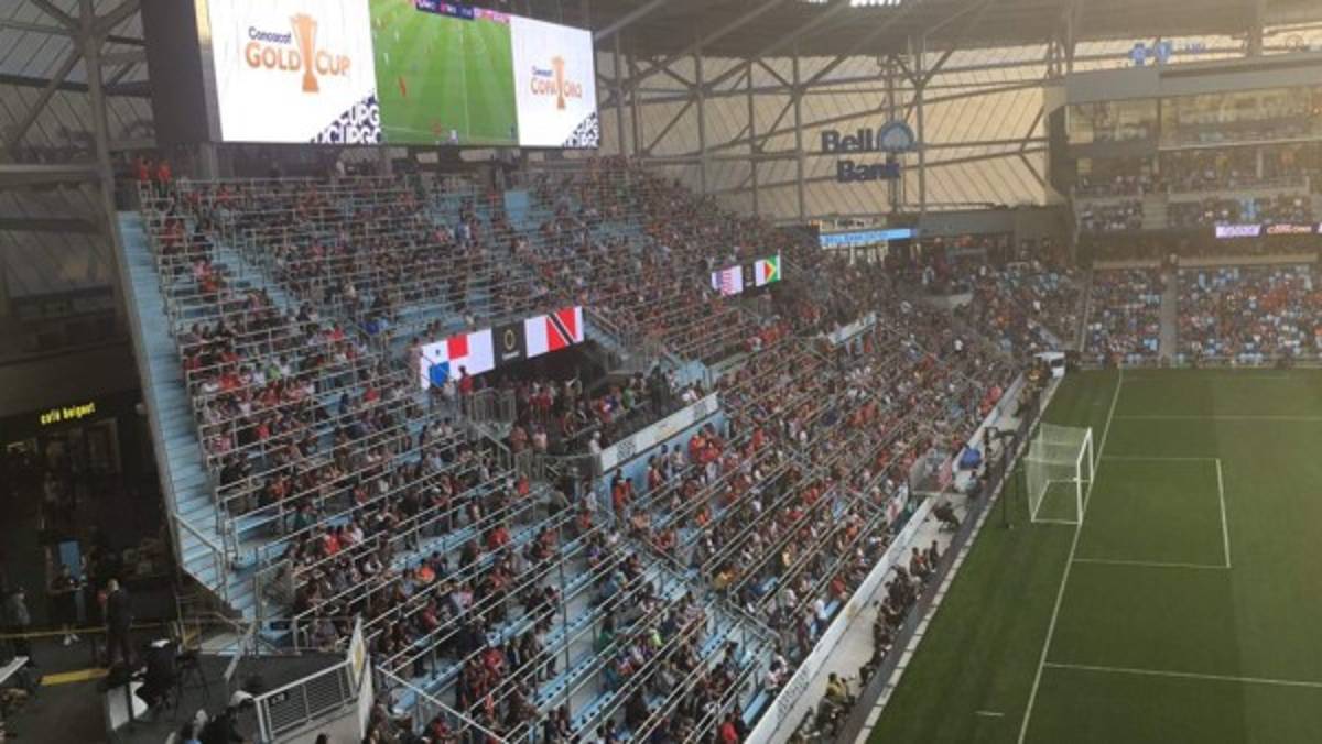 Lágrimas, festejos y polémica: Las imágenes que dejó el Panamá-Trinidad y Tobago