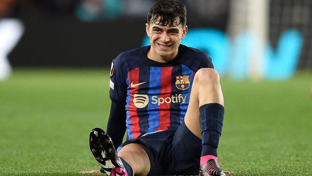 Revelan el futbolista del Barcelona que pasó tres noches encerrado con famosa influencer en un hotel