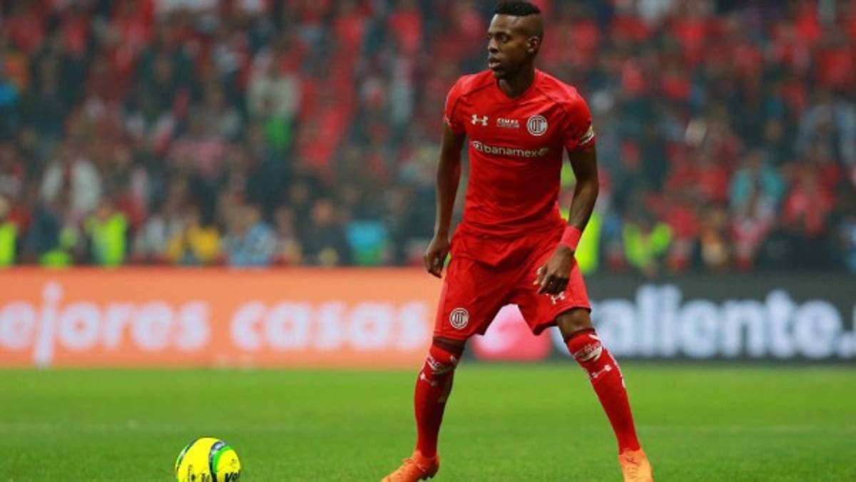 FICHAJES: Hondureño a España; crack se ofrece al Real Madrid; Barcelona ficha otro delantero