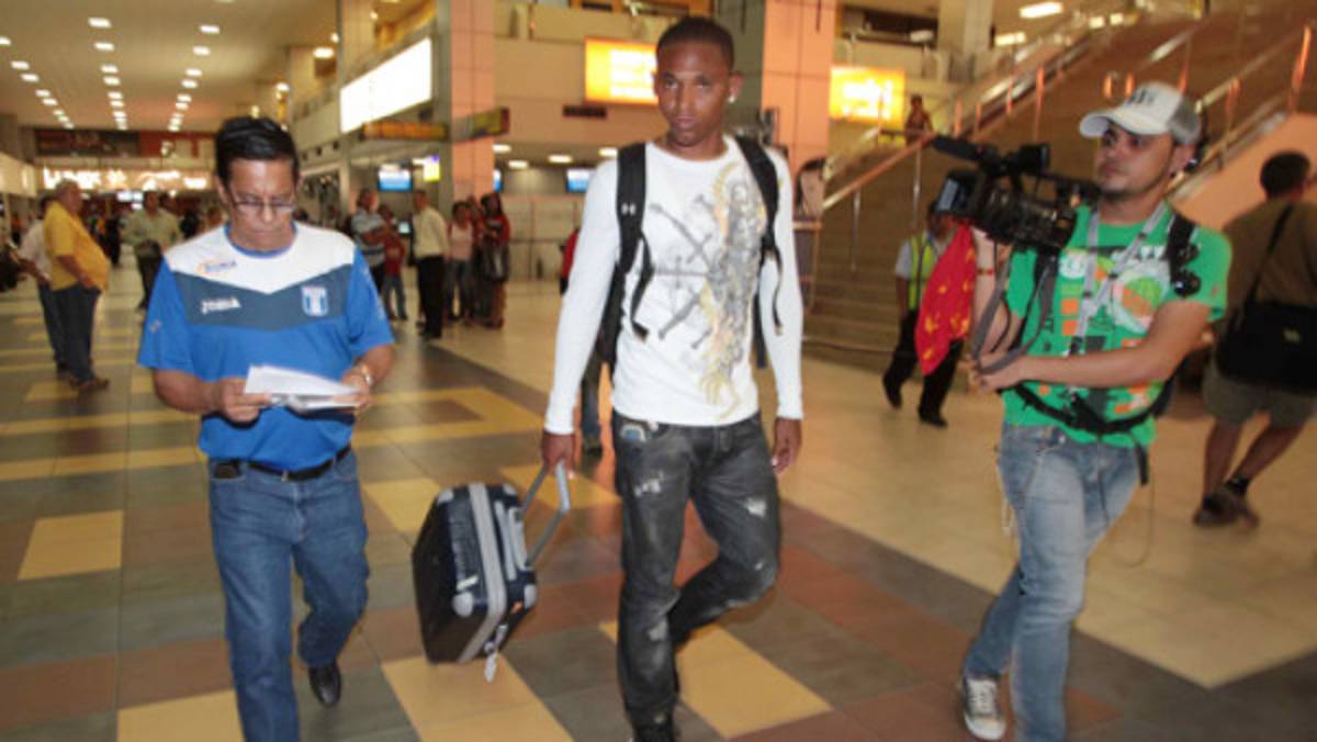 Georgie Welcome se marchó a Francia