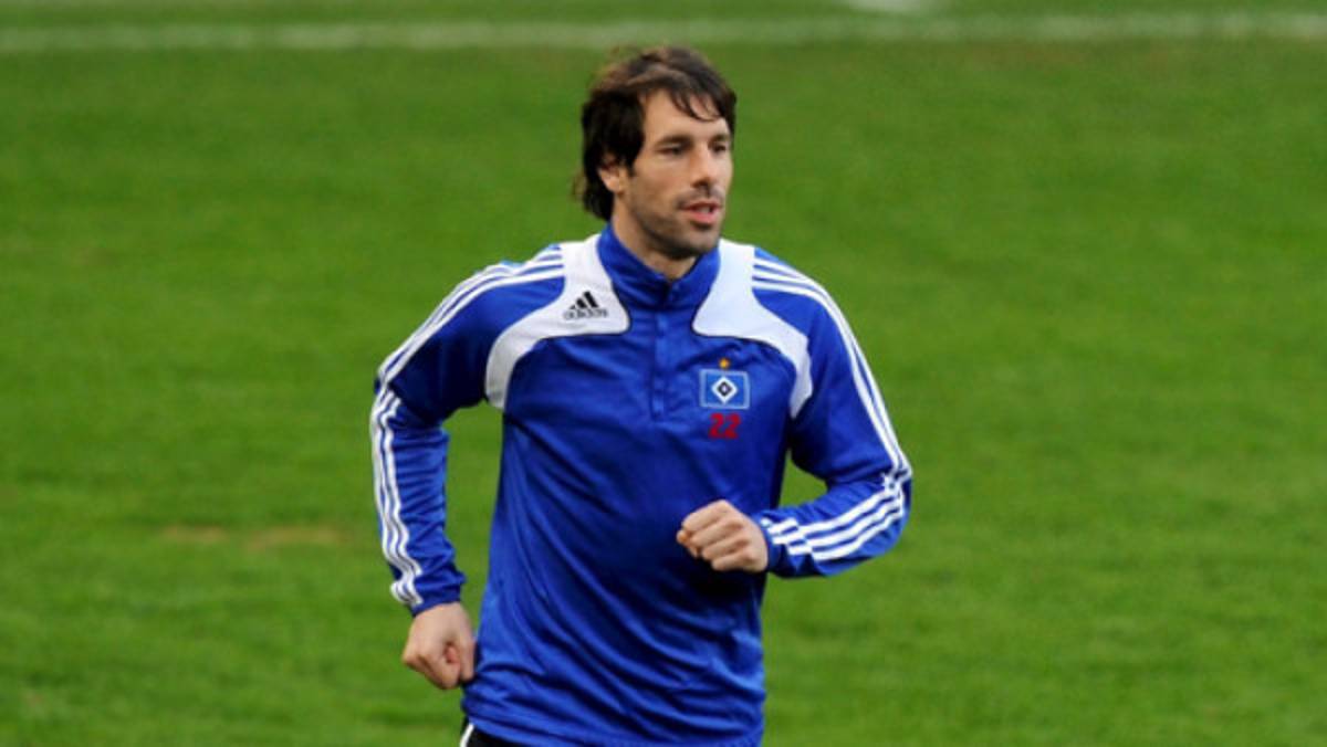 Osman Chávez tendría de compañero a Van Nistelrooy