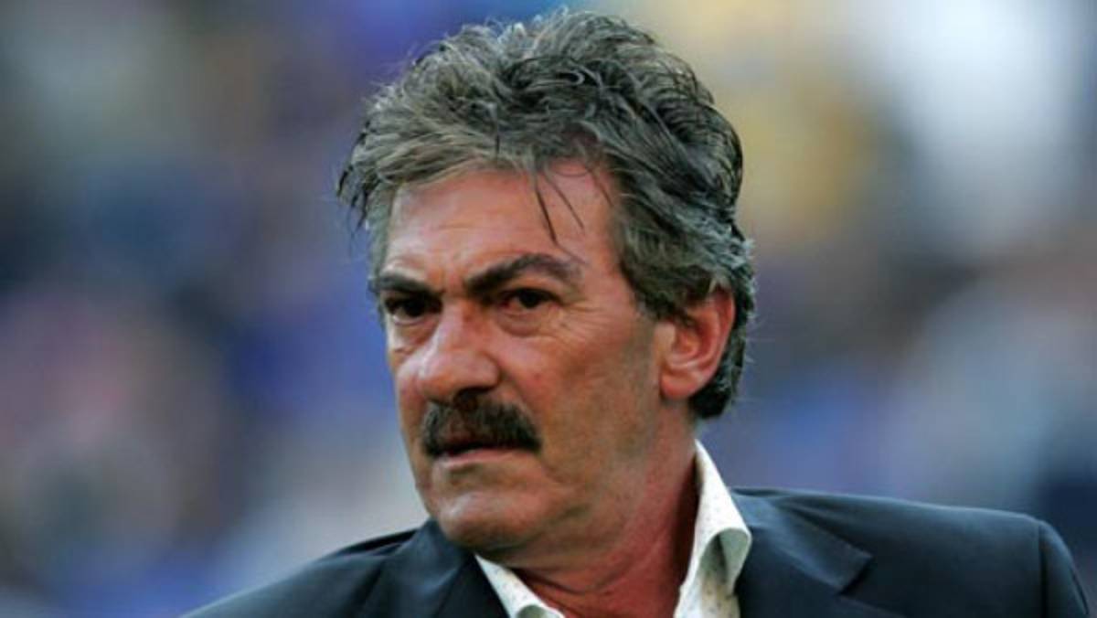 La Volpe suena para dirigir Costa Rica