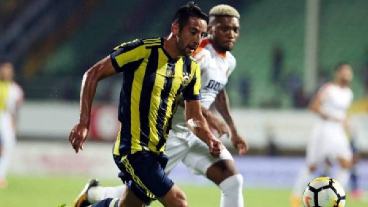 ¡Equipazo! Las estrellas que serían compañeros de Alberth Elis en el Fenerbahçe