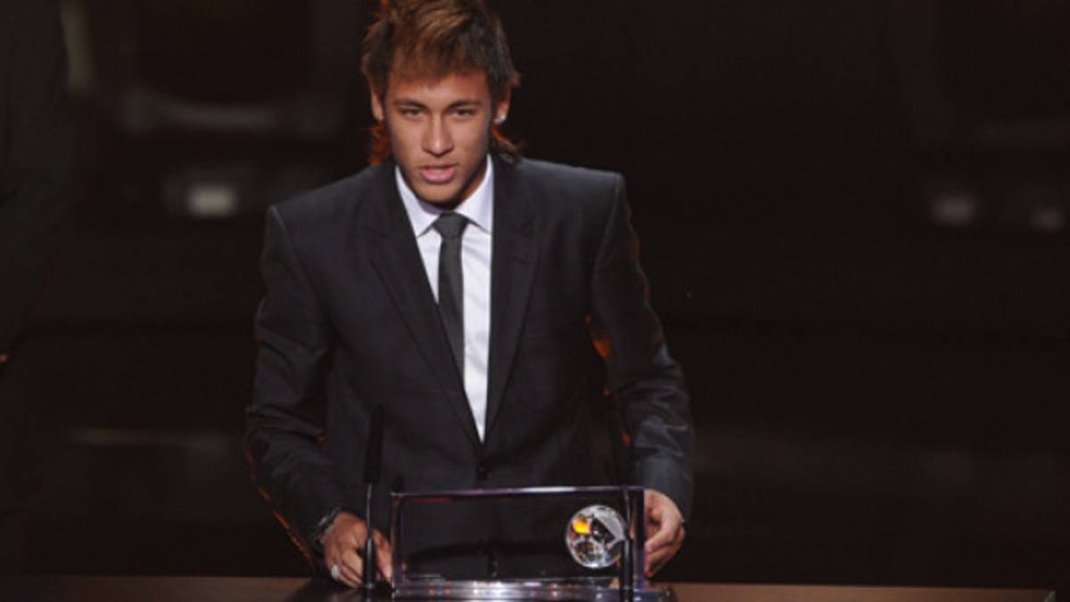 Neymar anotó el mejor gol del 2011