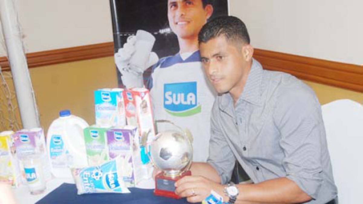 Noel no se retira y se queda en Olimpia