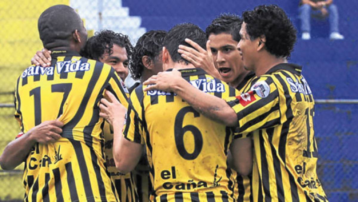 Real España siempre le gana a Marathón cuando es líder