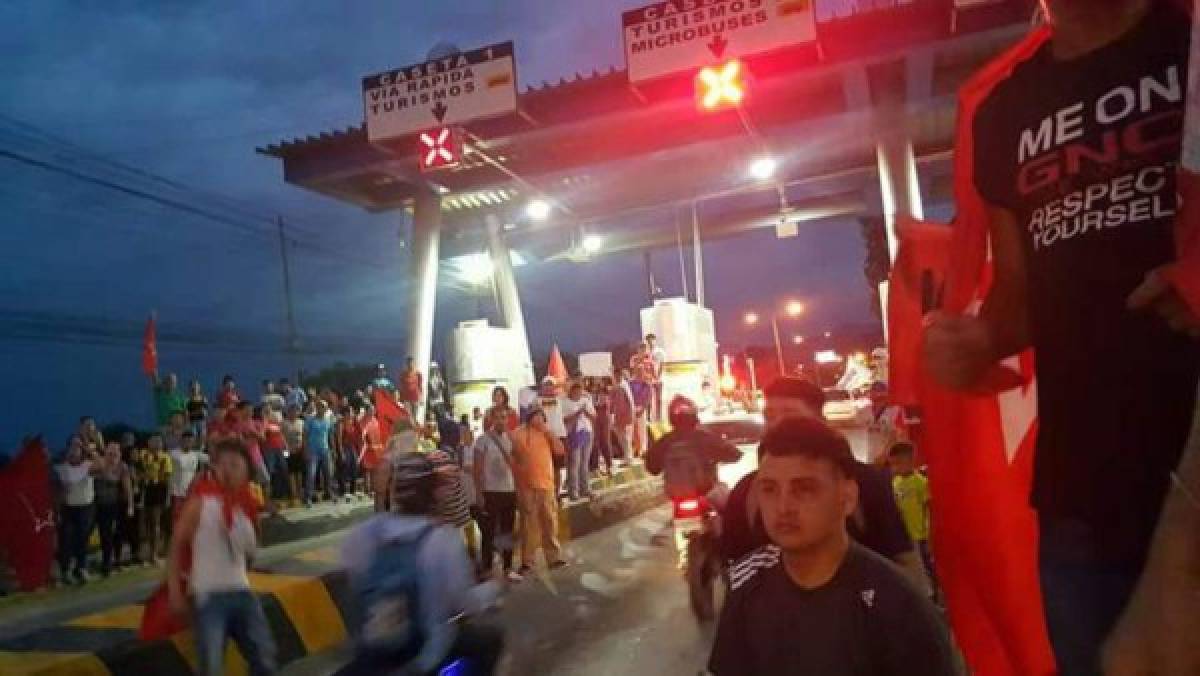 INFORME ESPECIAL: Saqueos de tiendas y caos en las protestas en Honduras