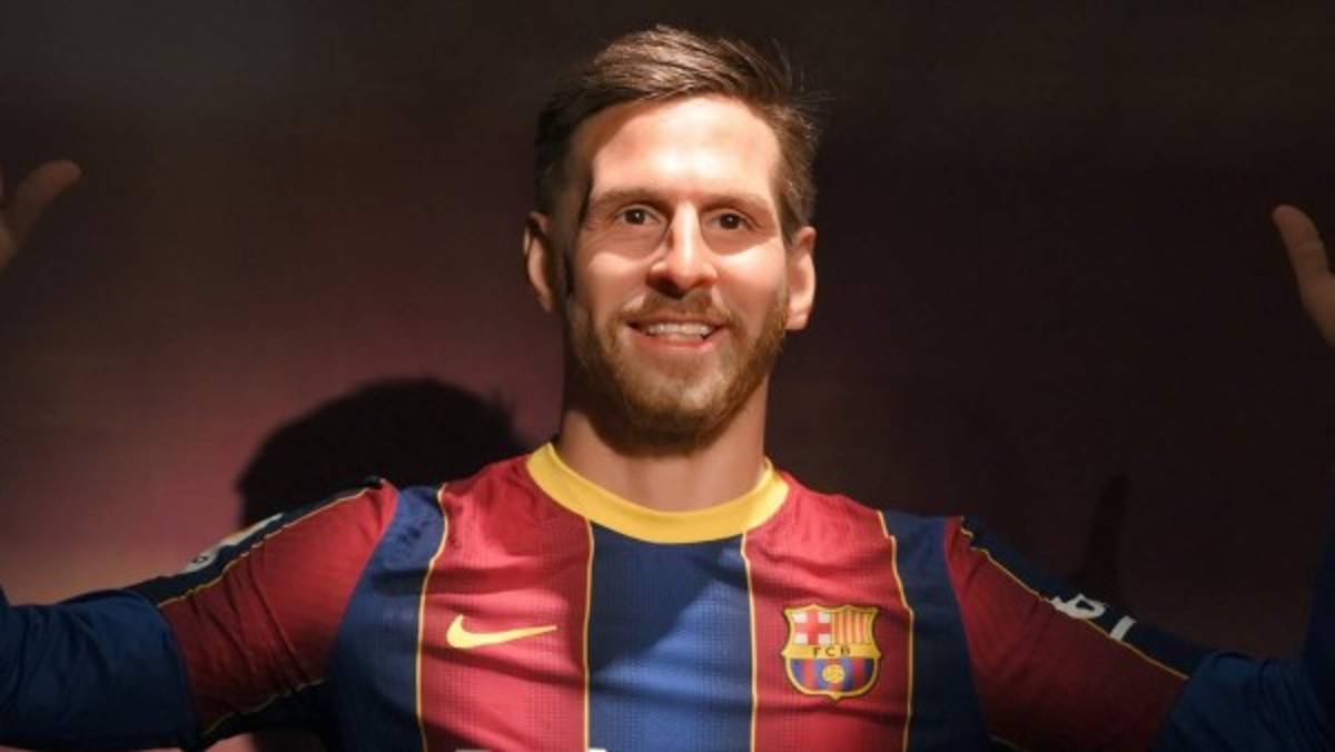 Se parece a todos menos a él: Burlas por la estatua de Messi en museo de cera del Barcelona