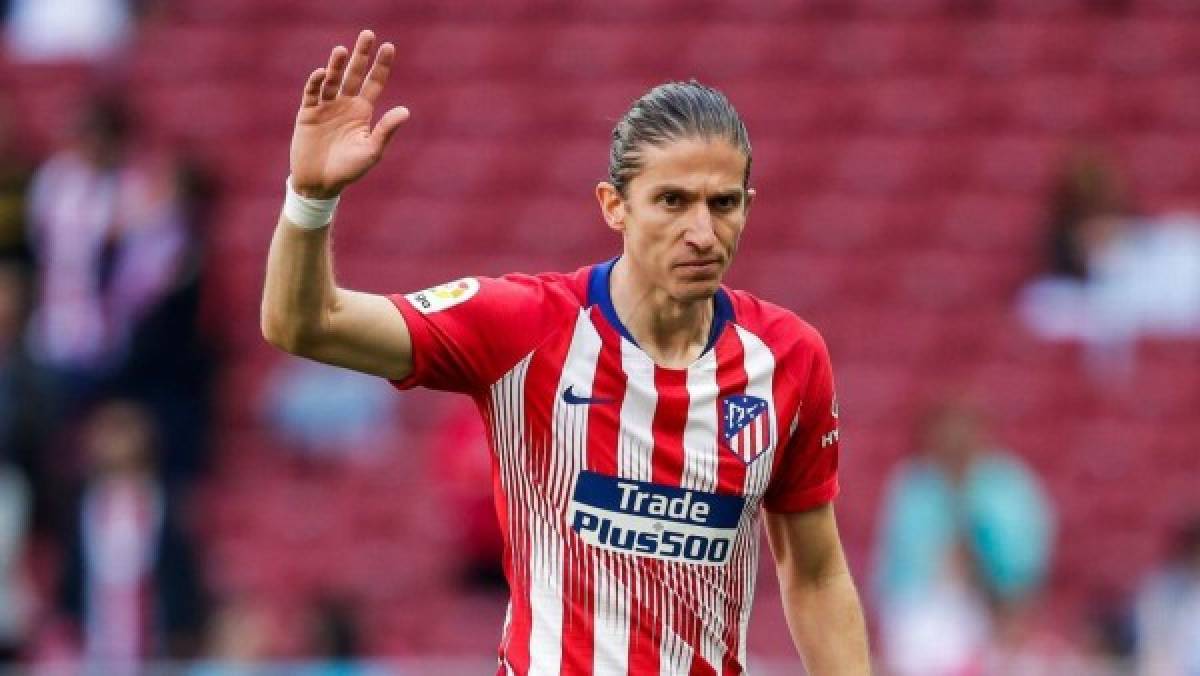 El Barcelona no fichará a Filipe Luis y ya se lo ha comunicado