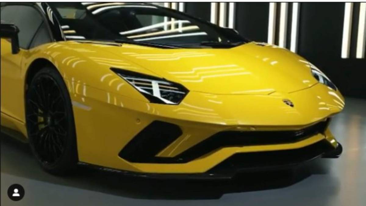 Dybala responde a Cristiano Ronaldo comprándose un espectacular Lamborghini Aventador