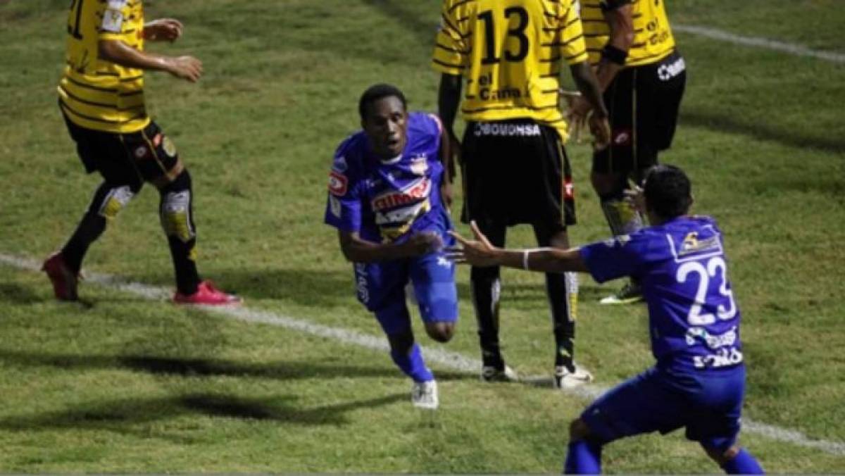 Los futbolistas hondureños que se han coronado campeones en Centroamérica: Dos más van por un título para unirse a la lista