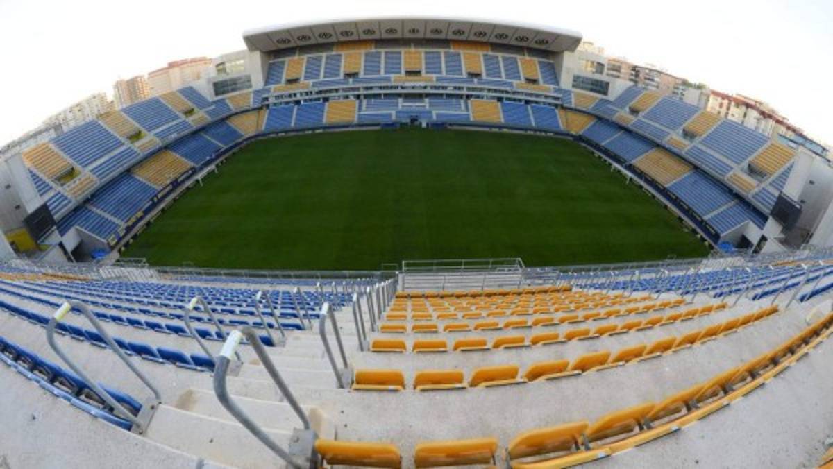 Ramón de Carranza, un estadio moderno en el que jugará 'Choco' Lozano con el Cádiz
