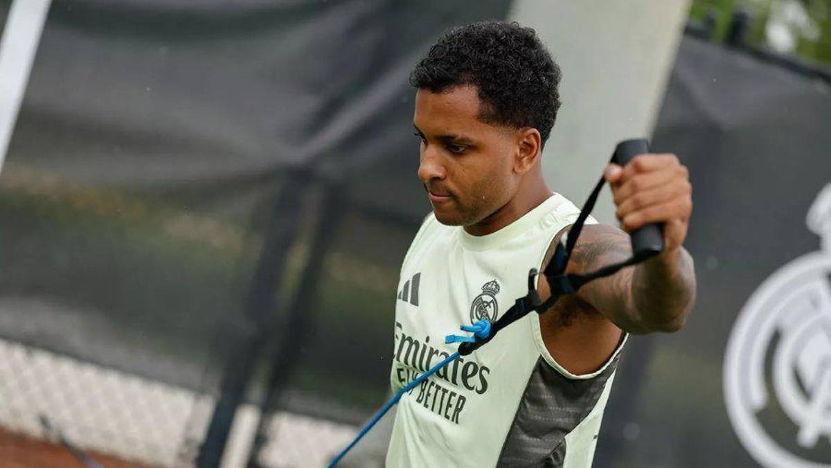 Xabi prepara un castigo: llegó tarde al entrenamiento del Real Madrid y se perdería el partido del martes