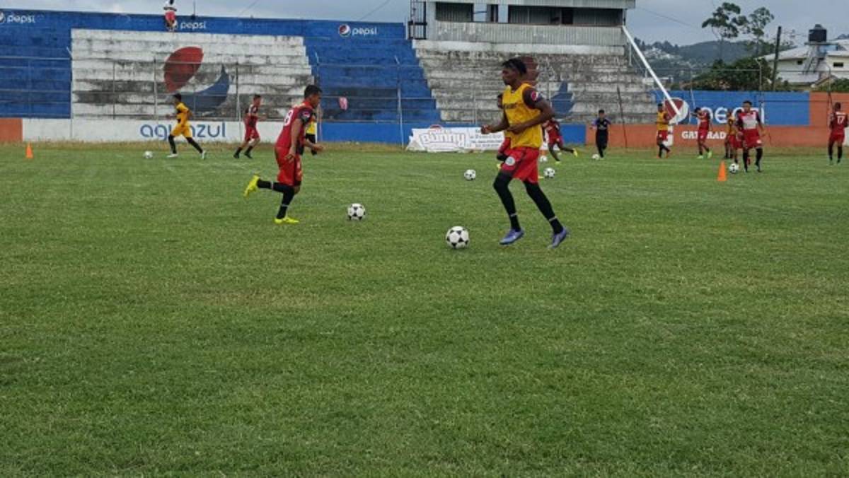 Los humildes estadios donde jugará el Grupo B del Ascenso en Honduras