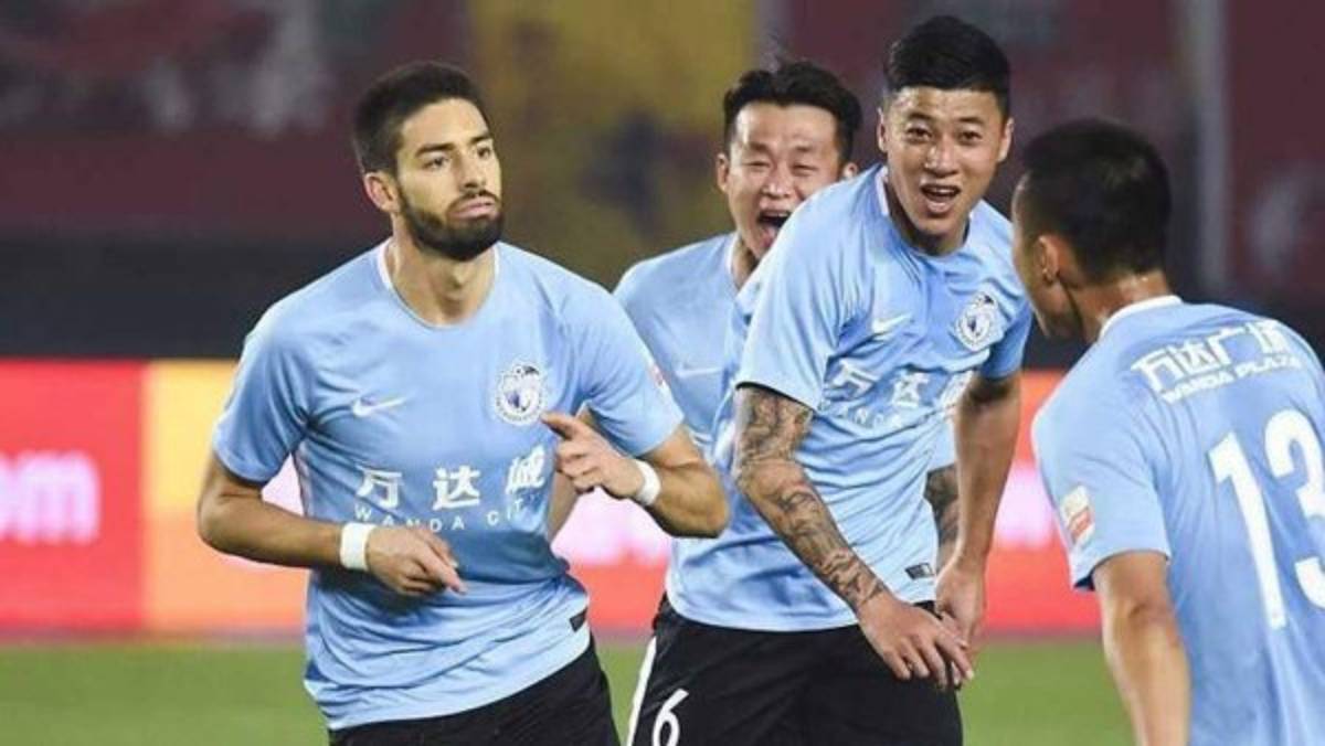 Los futbolistas que fueron convencidos para jugar en ligas exóticas, hondureños en la lista